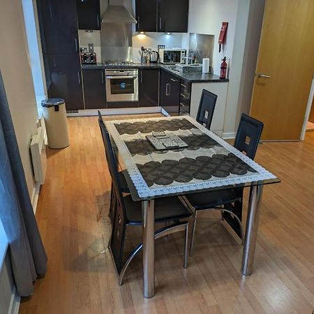 Modern 2 Bed Apartment With Stunning Seaside View 爱丁堡 外观 照片