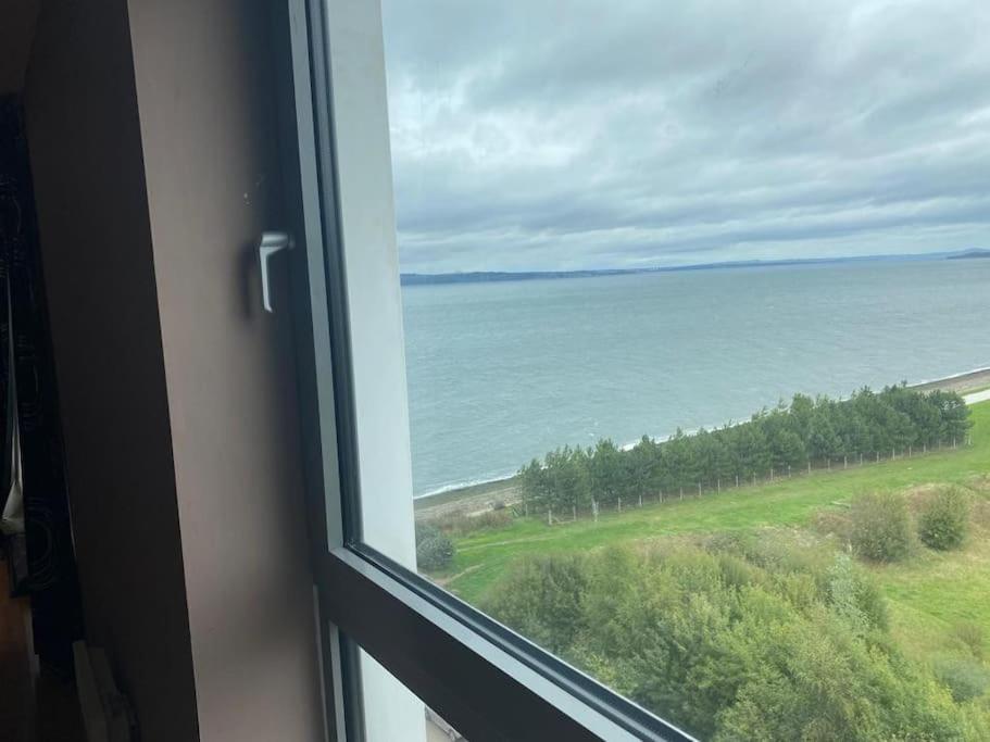 Modern 2 Bed Apartment With Stunning Seaside View 爱丁堡 外观 照片